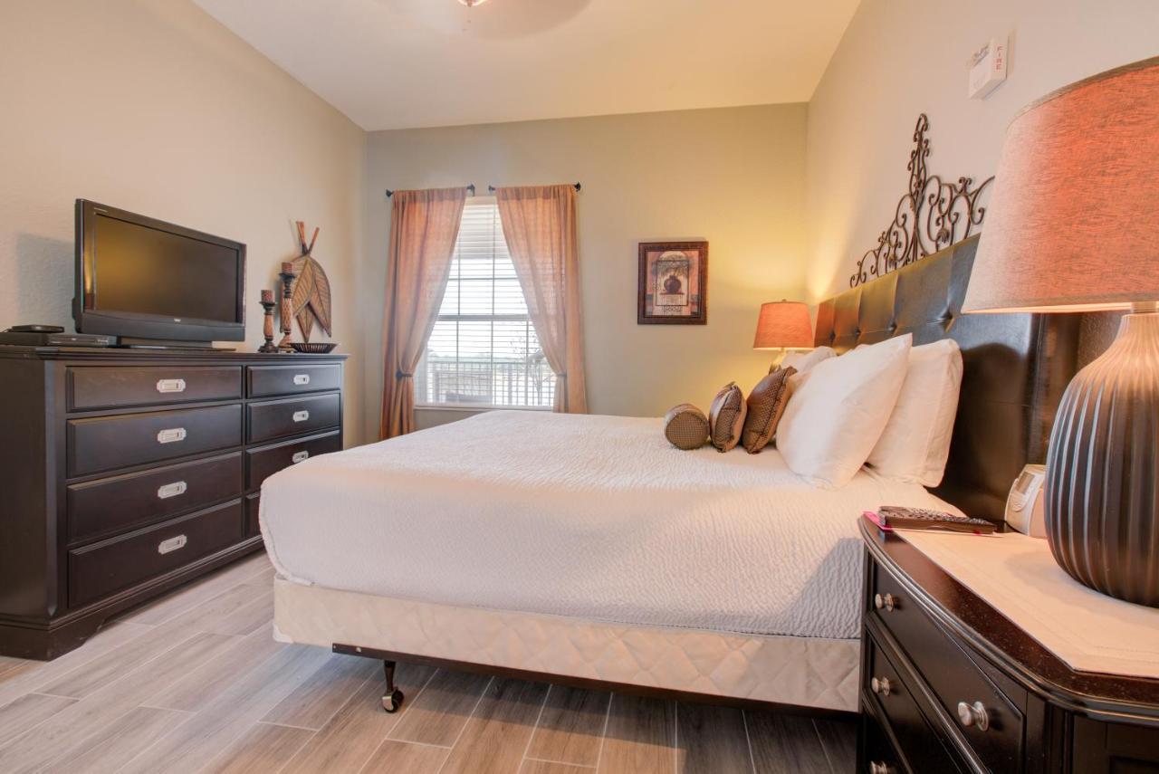 Lakeview Executive Penthouse Orlando Bagian luar foto